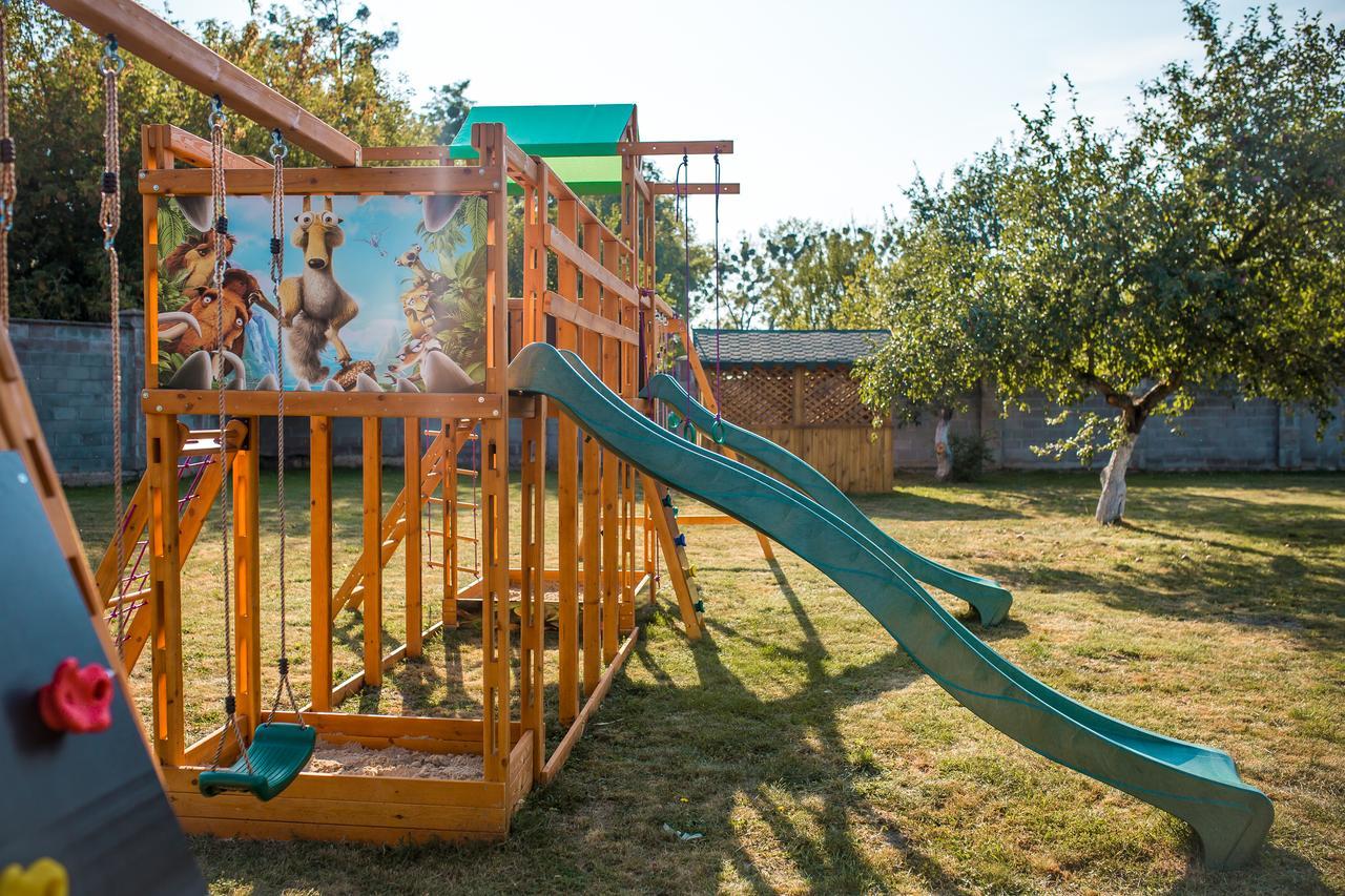 Fermerska Hata Dubno Exterior foto